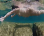 Underwater blowjob by a big ass girl - Lulu from www xxx jose and gir