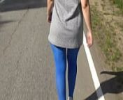 Flashing on the street in blue pantyhose from candid mature phat ass walking