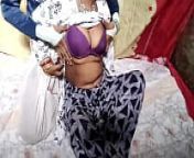 छोटी बहु ससुरे से चूद गई बाबू जी बेटे को बाहर भेज के मजा रियल देसी सेक्स from besharam indian girls pooping outdor nude