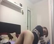 Aussie twink bottom shaking tight ass from gay cute twin
