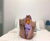 Hot Milf Plays Orange with Her Sesual Long Legs! from ledi kandaktar boob