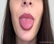 Mouth fetish - Daisy from mouth thong theeth lips uvula fetish closeup