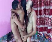 Desi sexy and black woman ingetting fucked by two servant Bengali Sex xxx xvideos... Hanif and Popy khatun and Manik Mia from xxx woman desi