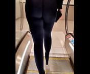 Big Ass In Tight Leggings In Shopping Mall from ショーパンを履いたギャル
