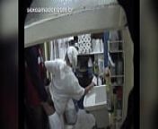 Motoboy faz sexo com faxineira de restaurante entre uma entrega e outra from indian office hidden camera