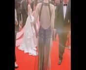 Ngọc Trinh khoe v&ograve;ng 3 sexy tại Cannes from verystream com