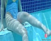 プール掃除を手伝ってくれた彼女がジャージを脱ぐとポ 寸前の際どい競泳水着 - 松下陽月 [bfaa 007] from hot bord japan