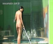 Limpadora de piscina gostosona pelada em casa from naked cleaner boy