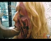 AGaw Mi amiga es una Zombie y le ense&ntilde;o a culear - AlexGarciaPorn & Shannon Emette -VIDEO COMPLETO from zombi s