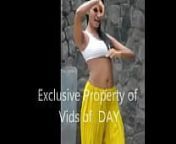 Sexy Indian Girl dancing in sports bra from boobe showing girl india sport pants