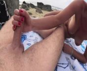 Nudist girl masturbates and jerks a stranger to the beach a voyeur looks discreetly from lil laura