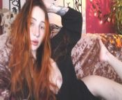 Long-haired streamer girl with a very skinny and pale body 🎀🩰🦢 from red web