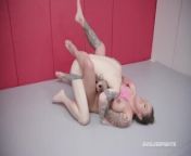Tori Avano fucked on the mat after nude wrestling fight with Cody Carter from 澳门百家乐游戏被黑怎么办【by6355 cc开户网】 vkg