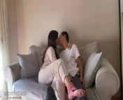Made my stepsis cum by fingering her pussy and she rewarded me after from dsi sexy bhabi open her