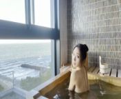 What is a woman I met in a mixed bath bath in the morning hot spring from ぽっちゃり女子の秘湯温泉旅