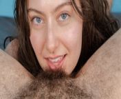 Licking her Hairy Pits and Pussy from stepmom touches her hairy armpits