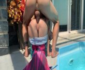 Instagram:ClaudiaMacc7ANAL u bazenu from sexci vid