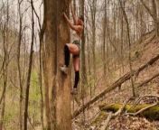 Phat Ass Milf Gets Rough Anal Bent Over a Log in The Forest from ind 17 bo phat