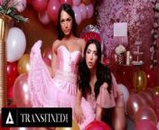 TRANSFIXED - Big Tits T-Girl Khloe Kay Enjoys Lesbian Babe Jane Wilde's Gorilla Grip Pussy from tamil actress poojahedga